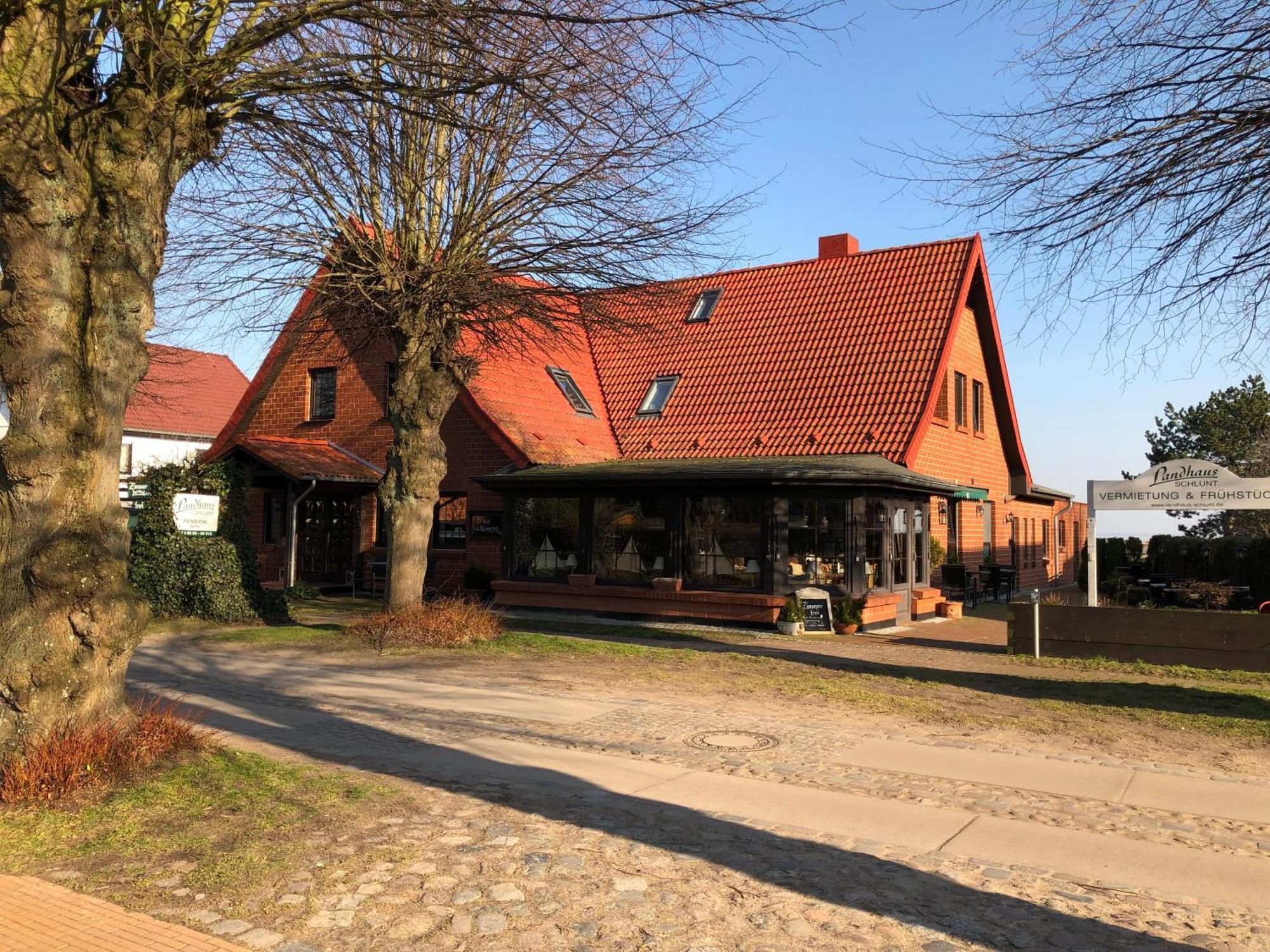 Landhaus Schlunt ヴストロ エクステリア 写真